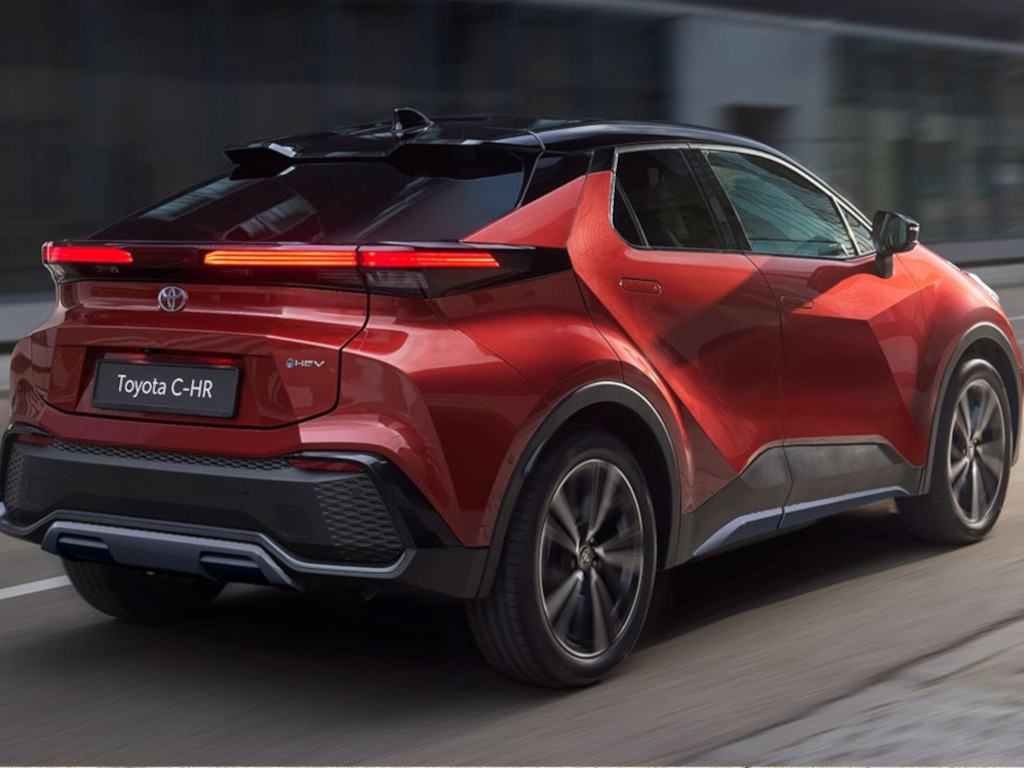 toyota-c-hr-spirit-2025106293-1737560371